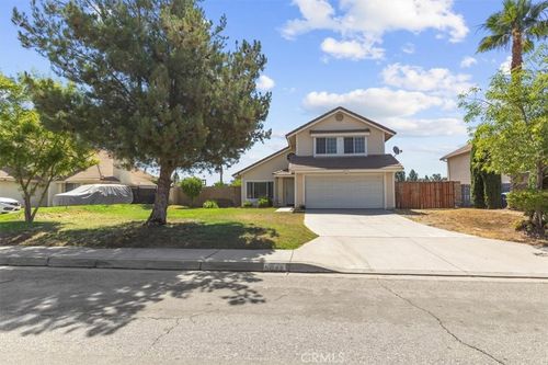 5049 N Varsity Ave, San Bernardino, CA, 92407-4639 | Card Image