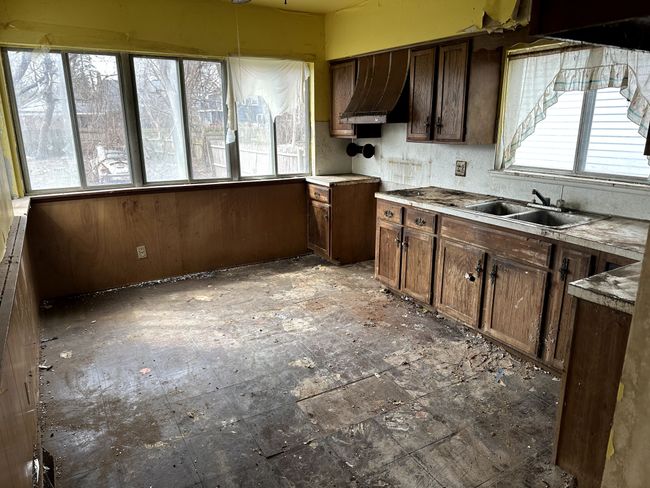 131 Mark Ave, House other with 3 bedrooms, 1 bathrooms and null parking in Pontiac MI | Image 5