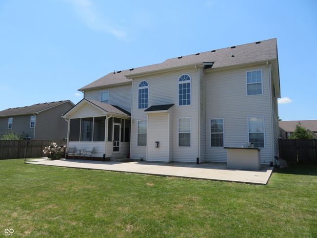 Wonderful 2-story home with a large backyard ready for Sunday fun. Screened porch is off the breakfast room and makes grilling out so easy. | Image 7