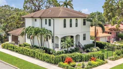 101 Bandera Way Ne, St Petersburg, FL, 33704-3605 | Card Image