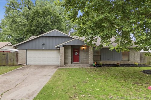 112 Chestnut Ave, Broken Arrow, OK, 74012-3311 | Card Image