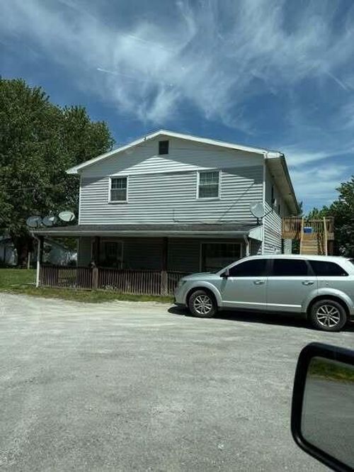 4600 Ky Highway 2141, Stanford, KY, 40484-9379 | Card Image