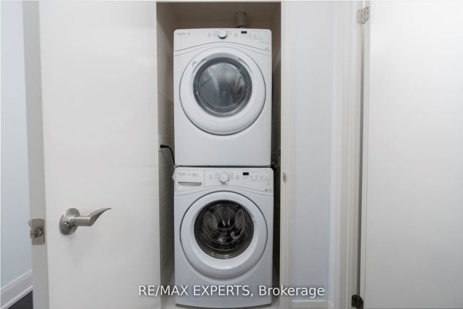 2406 - 2900 Highway 7 Road, Condo with 2 bedrooms, 2 bathrooms and null parking in Vaughan ON | Image 14