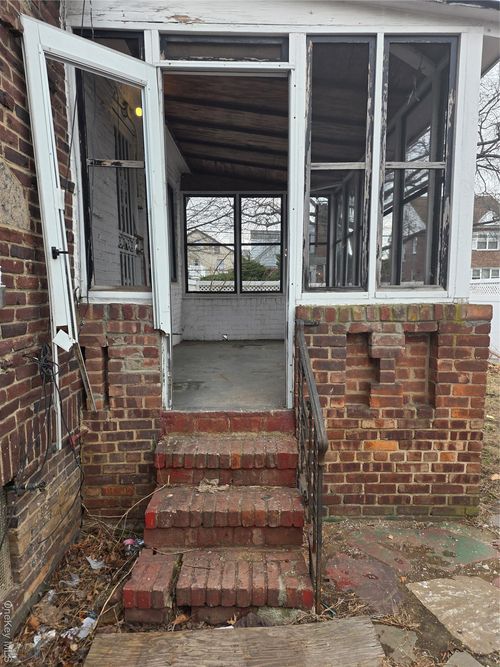 228-18 139th Ave, Springfield Gardens, NY, 11413-2813 | Card Image