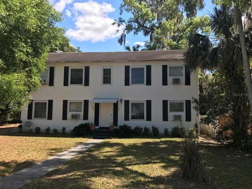 111 Stewart Ave, DELAND, FL, 32720-4074 | Card Image