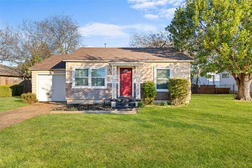 231 W Center St, Duncanville, TX, 75116-3440 | Card Image