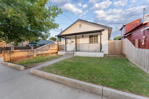 144 E Lewis St, Lindsay, CA, 93247-2529 | Card Image