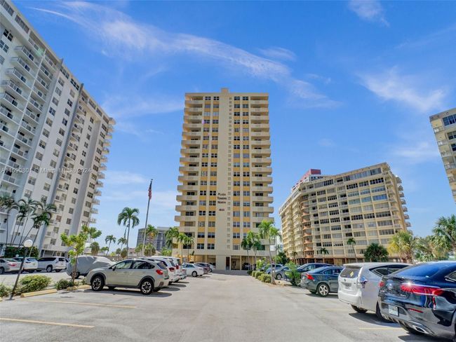 1702 - 1833 S Ocean Dr, Condo with 2 bedrooms, 2 bathrooms and null parking in Hallandale Beach FL | Image 67