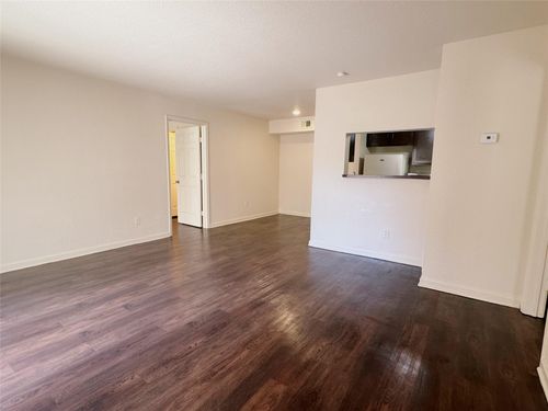apt-157-8100 Creekbend Dr, Houston, TX, 77071-1544 | Card Image