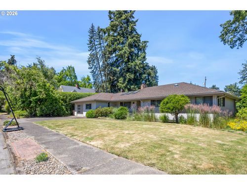 3739 Nw Van Buren Ave, Corvallis, OR, 97330-4952 | Card Image