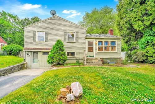 71 Devonwood Dr, Waterbury, CT, 06708-2301 | Card Image
