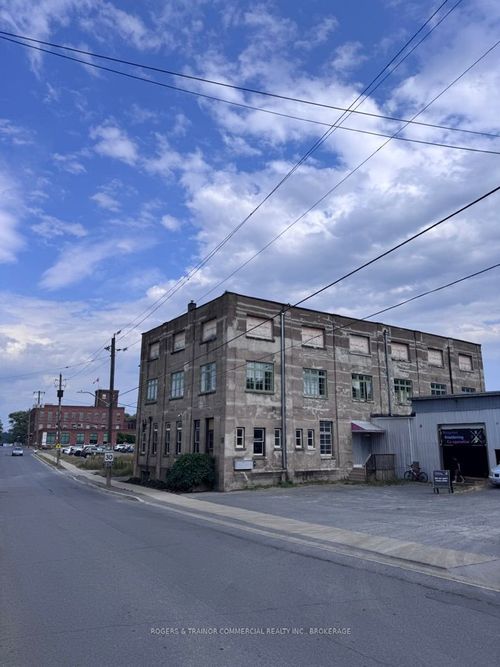 5-14 Cataraqui St, Kingston, ON, K7K1Z7 | Card Image