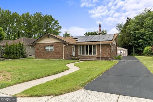 819 Mercer Street, CHERRY HILL, NJ, 08002 | Card Image