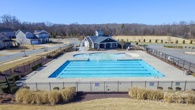 5047 Summer Surprise Ln, House other with 2 bedrooms, 2 bathrooms and null parking in Charlotte NC | Image 28