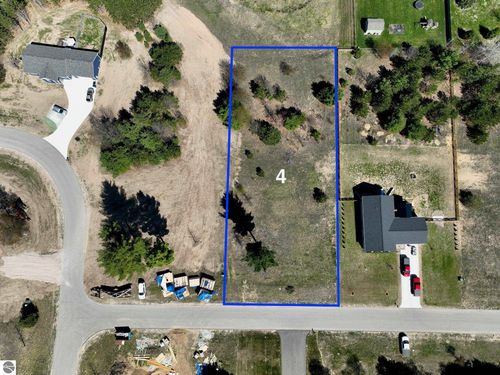 2971 Michele Marie, Grawn, MI, 49637-9578 | Card Image