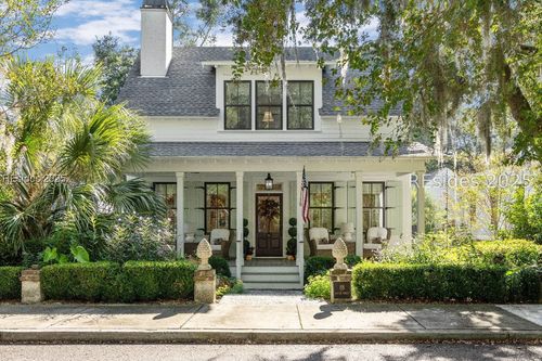 b-8 Hayek St, Beaufort, SC, 29907-2068 | Card Image