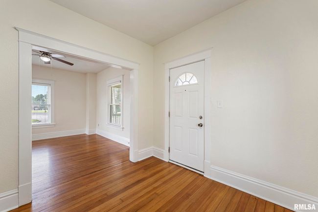1647 37 Th St, House other with 3 bedrooms, 2 bathrooms and null parking in Rock Island IL | Image 12