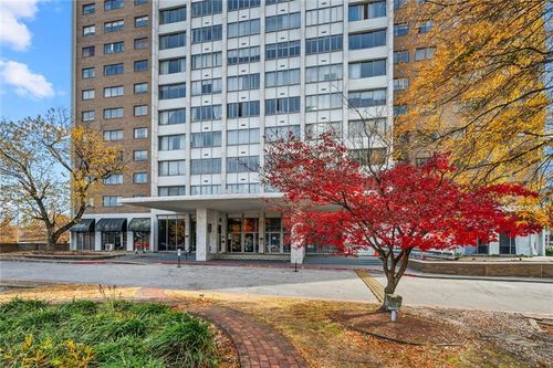 303-215 Piedmont Ave Ne, Atlanta, GA, 30308-3319 | Card Image