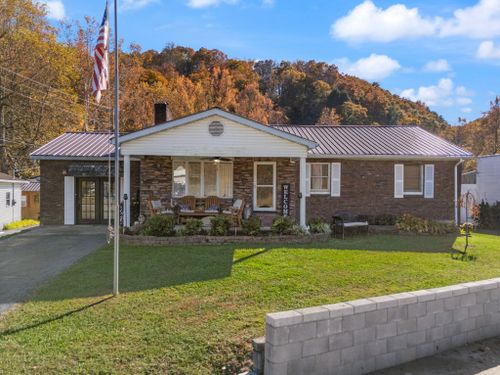 11623 421 Highway, Manchester, KY, 40962 | Card Image