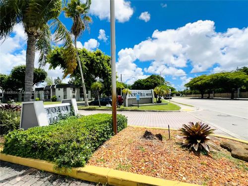 apt-a210-10405 N Kendall Dr, Miami, FL, 33176-1555 | Card Image
