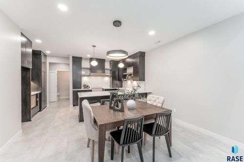 100 N Bryggen Pl Place, Sioux Falls, SD, 57107 | Card Image