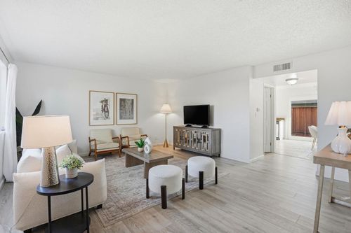 2312 Belvedere Ave, San Leandro, CA, 94577-6551 | Card Image