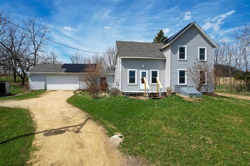 9247 County M Road, La Grange, WI, 54660 | Card Image