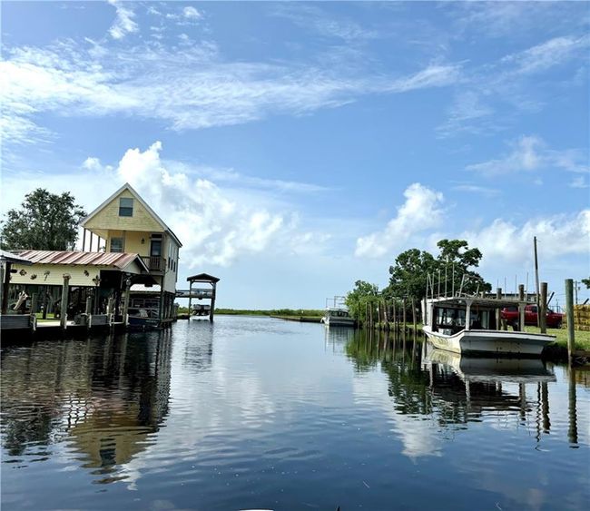 Canal off Bayou Lacombe | Image 10