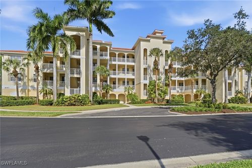 apt-104-4873 Hampshire Ct, NAPLES, FL, 34112-8426 | Card Image