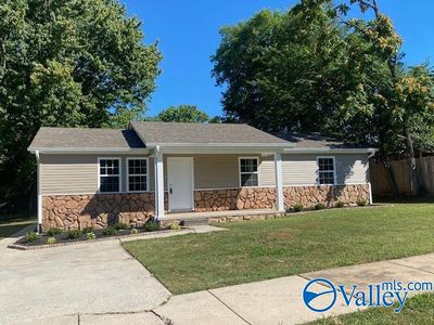 2311 E 14th Avenue, House other with 3 bedrooms, 1 bathrooms and null parking in Sheffield AL | Image 2