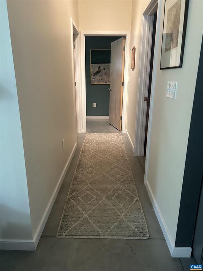 1130 E High St, Condo with 2 bedrooms, 2 bathrooms and null parking in CHARLOTTESVILLE VA | Image 15