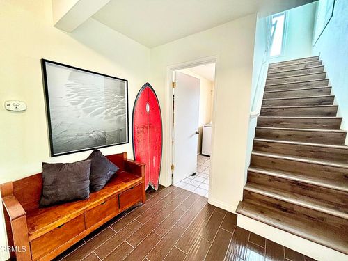 113 Los Robles, Oxnard, CA, 93035 | Card Image