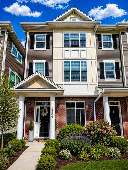 1209 Parker Dr, Glenview, IL, 60025-3183 | Card Image