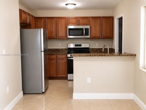 1-1990 Nw 4th Ct, Miami, FL, 33136 | Card Image