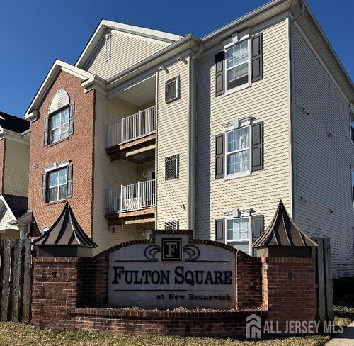 1311 Fernwood Ct, New Brunswick, NJ, 08901-2791 | Card Image