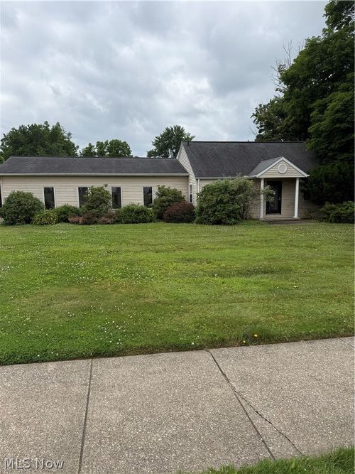 3088 Graham Rd, Stow, OH, 44224-3655 | Card Image
