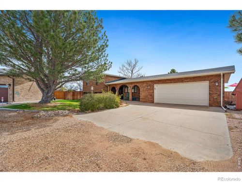 112 Bachar Dr, Fort Morgan, CO, 80701-9212 | Card Image