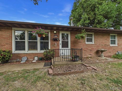 5 Riviera Drive Drive, Granite City, IL, 62040 | Card Image