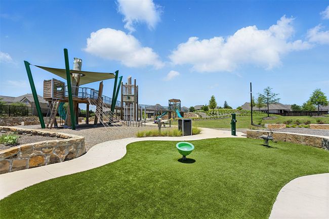 Neighborhood Amenities | Image 32