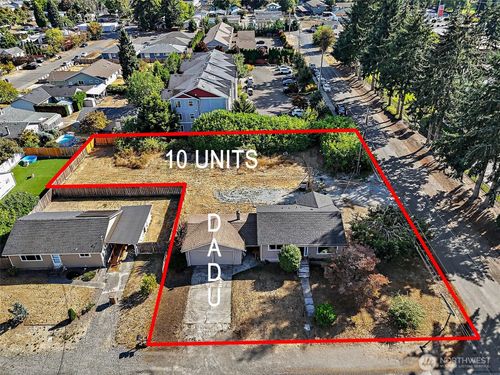 5220 64th St W, University Place, WA, 98467-3702 | Card Image