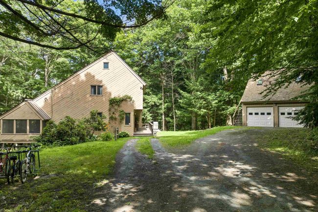 130 E Fisher Rd, House other with 3 bedrooms, 3 bathrooms and null parking in Quechee VT | Image 22
