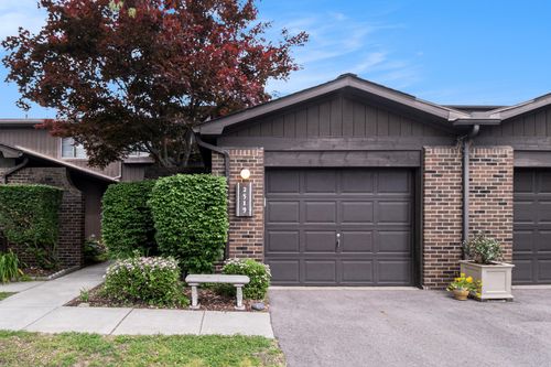 2519 Meade Ct, Ann Arbor, MI, 48105-1304 | Card Image