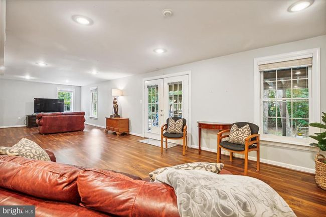 11400 Towering Oak Way, House other with 7 bedrooms, 5 bathrooms and null parking in RESTON VA | Image 44