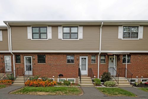 179-179 Hampton Ct, Newington, CT, 06111-1106 | Card Image