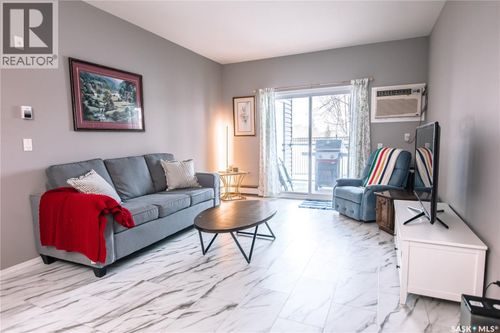 1300 Stockton St N, Regina, SK, S4X0G1 | Card Image