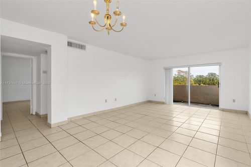 apt-c404-6884 N Kendall Dr, Pinecrest, FL, 33156-1532 | Card Image