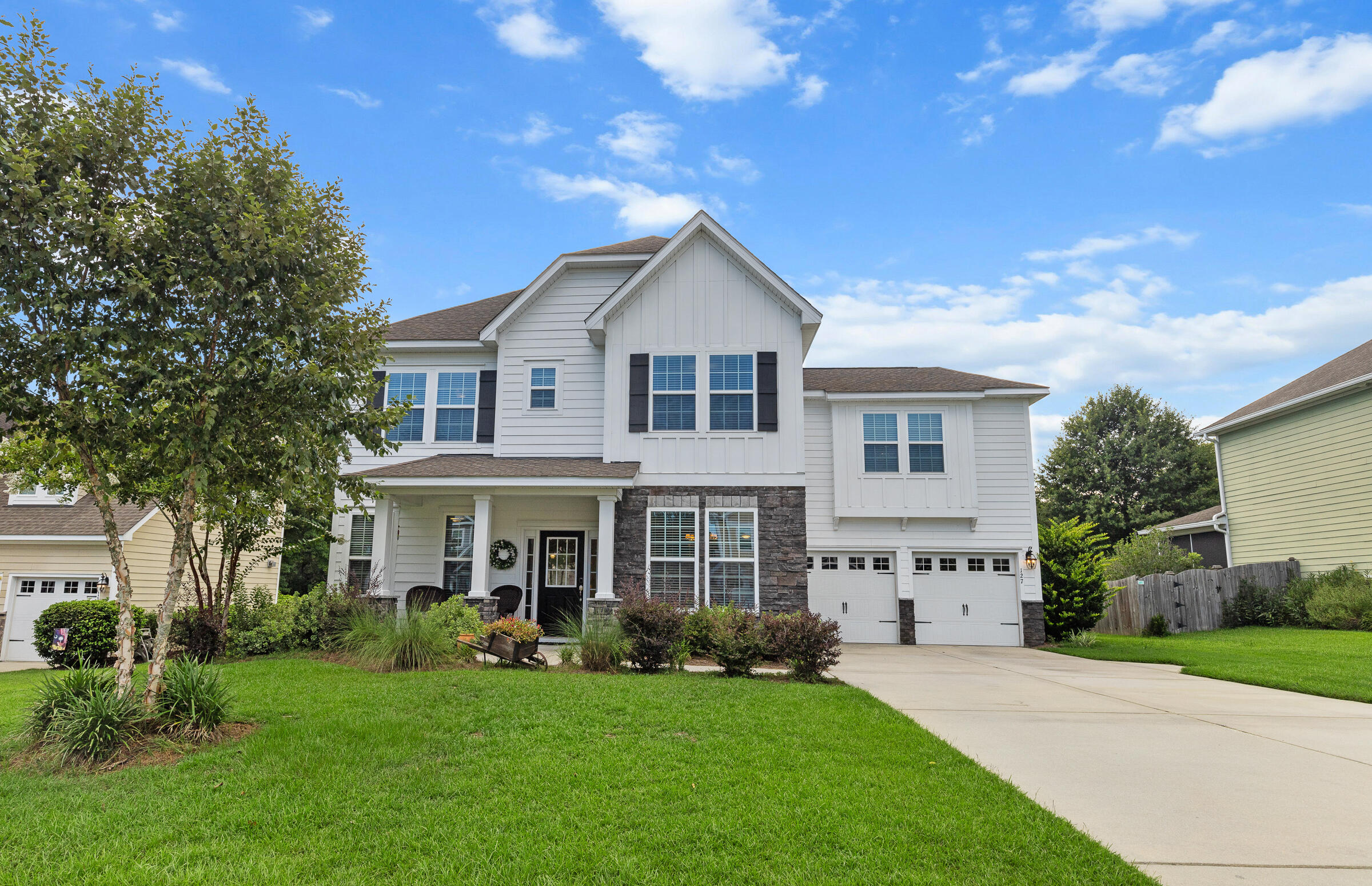 Stagecoach Ln, Summerville, SC 29483