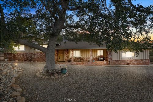 2805 Bobcat Dr, Mountain Mesa, CA, 93240 | Card Image