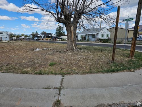 176 Carson Ave, East Carbon, UT, 84520 | Card Image