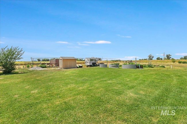 294 N 950 E, House other with 4 bedrooms, 3 bathrooms and 2 parking in Declo ID | Image 39